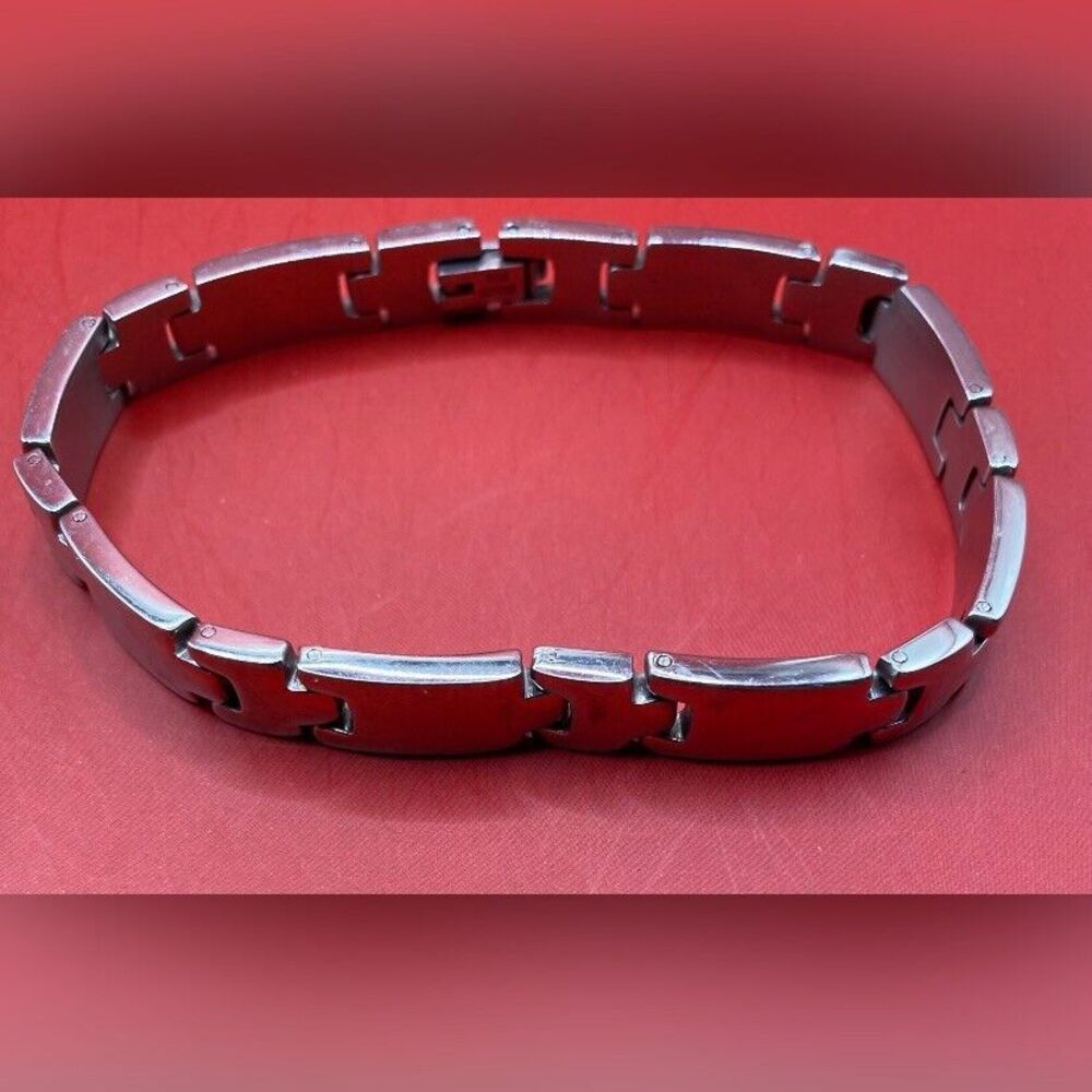 Women’s Bracelet Silver Tone Link 8” Goth